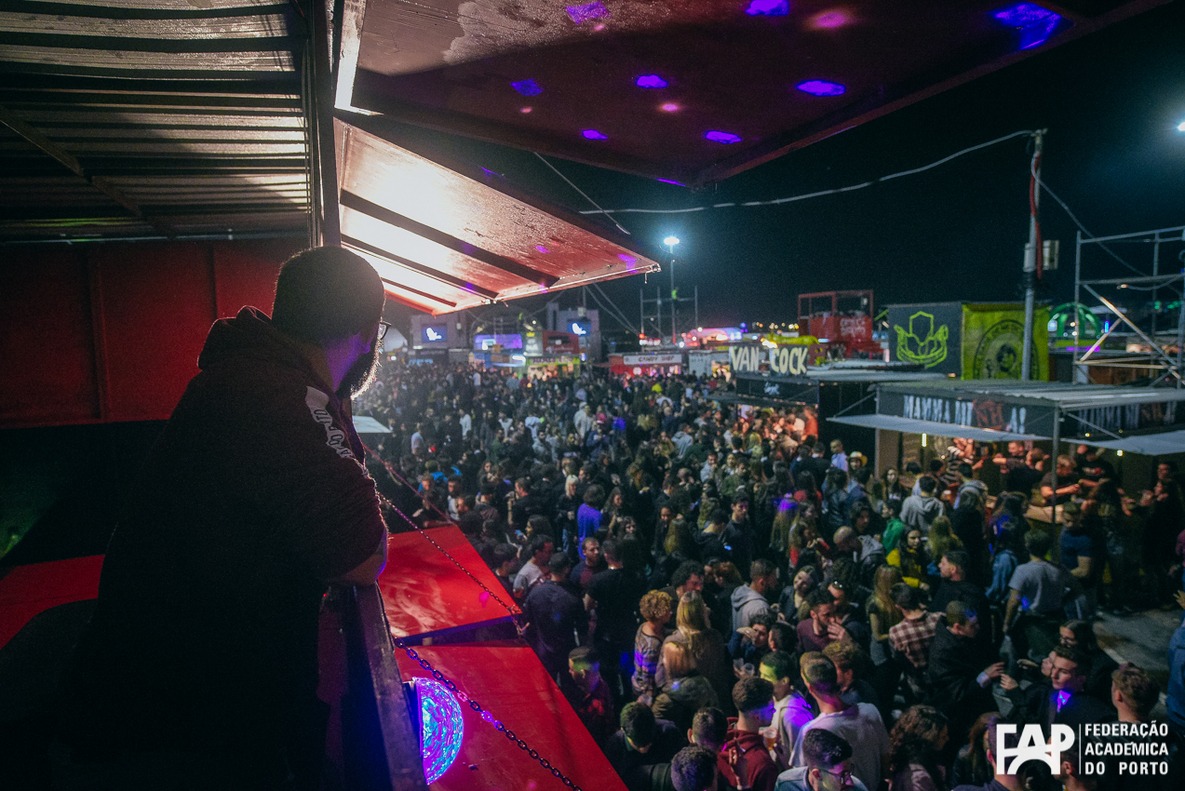 Conhece as Barraquinhas das Noites da Queima das Fitas do Porto 2022