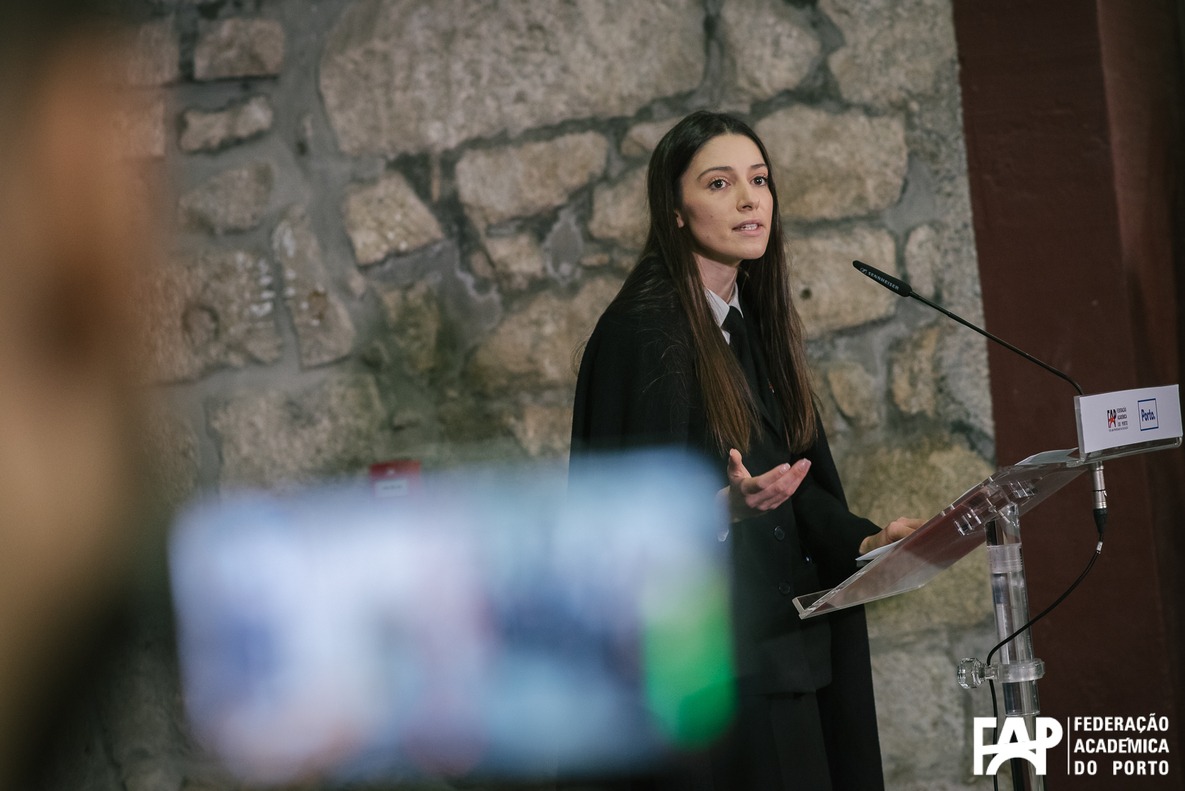 Ana Gabriela Cabilhas eleita Presidente da Federação Académica do Porto pela 3ª vez Ana Gabriela Cabilhas eleita Presidente da Federação Académica do Porto pela 3ª vez