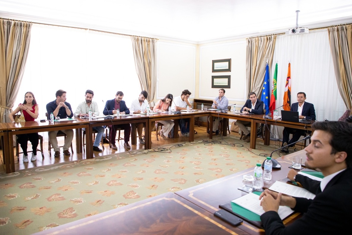 A Federação Académica do Porto reuniu com os Presidentes do PSD e da JSD A Federação Académica do Porto reuniu com os Presidentes do PSD e da JSD